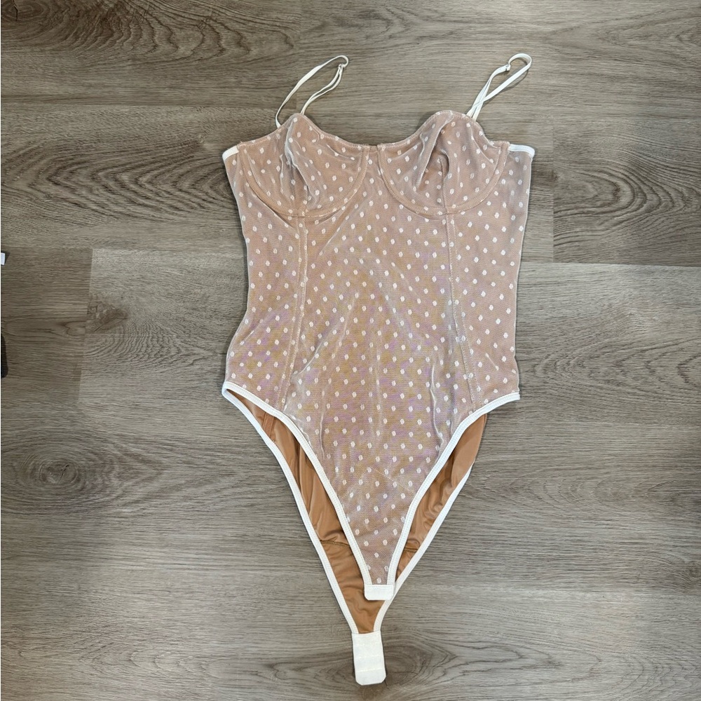 White Fox No Looking Back Polka Dot Bodysuit Corset Fit Size Large NWOT